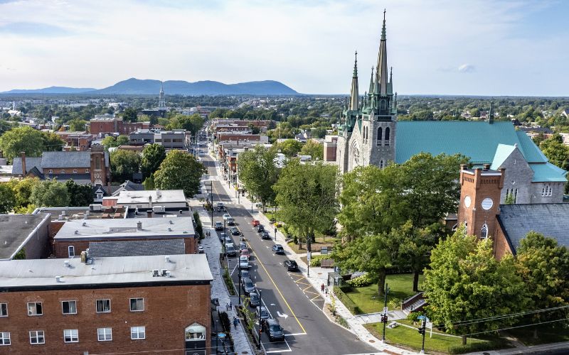 Trouver une entreprise à Granby ou un commerce